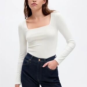 NWT $40 retail Gap long sleeve top